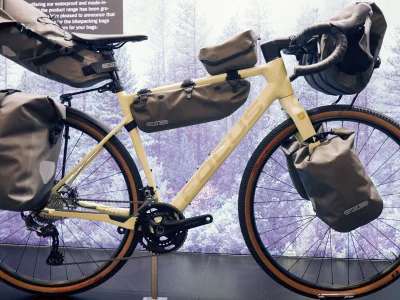 Video: ORTLIEB bringt neue Farben ins Bikepacking-Game
